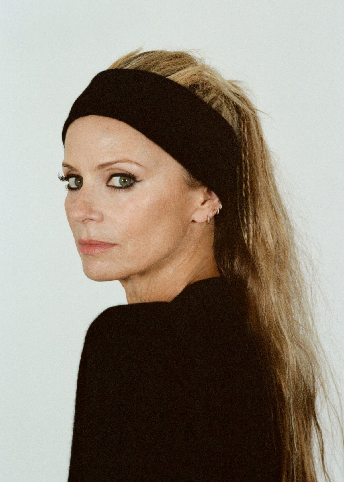Athena Cardigan in black — Laura Bailey × Madeleine Thompson