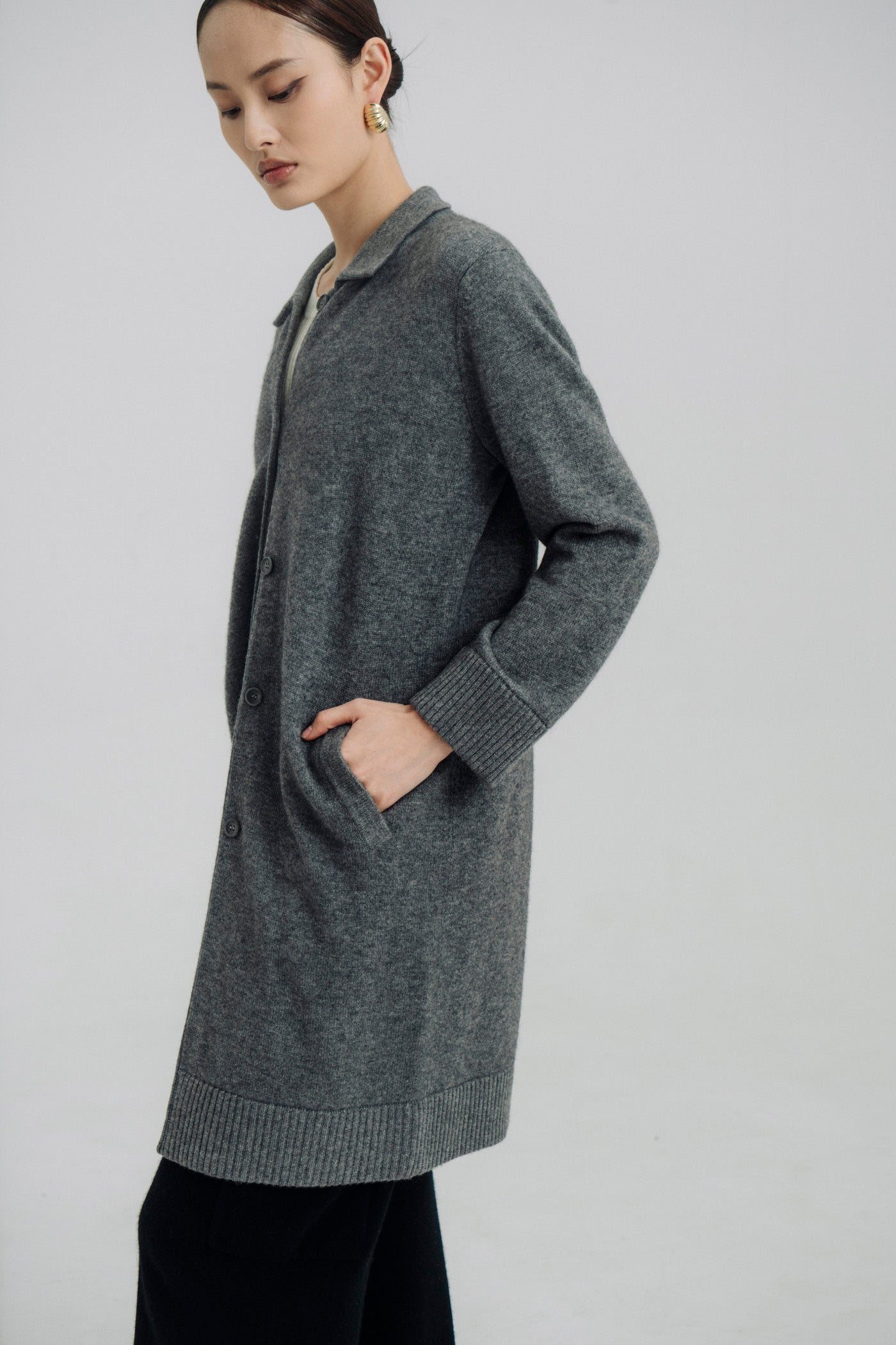 rembrandt cardigan