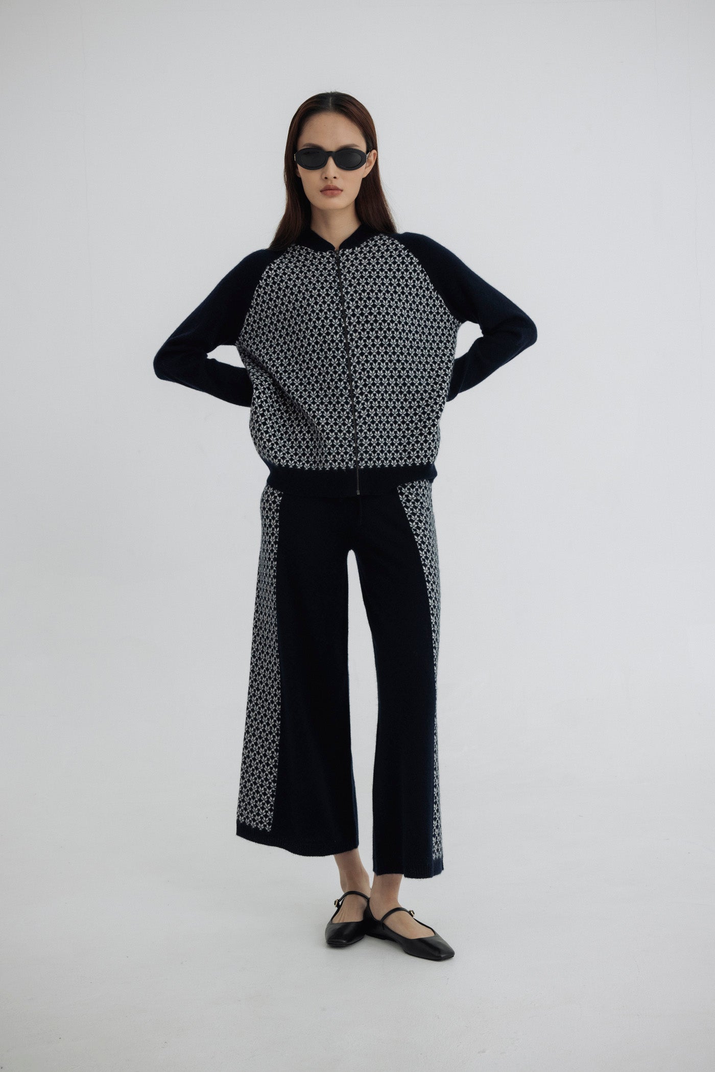 degas bomber + blake pant (navy)
