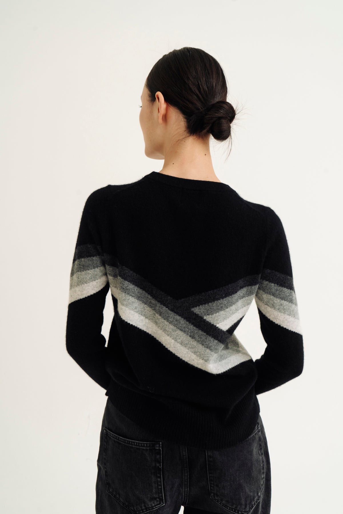 lakme top