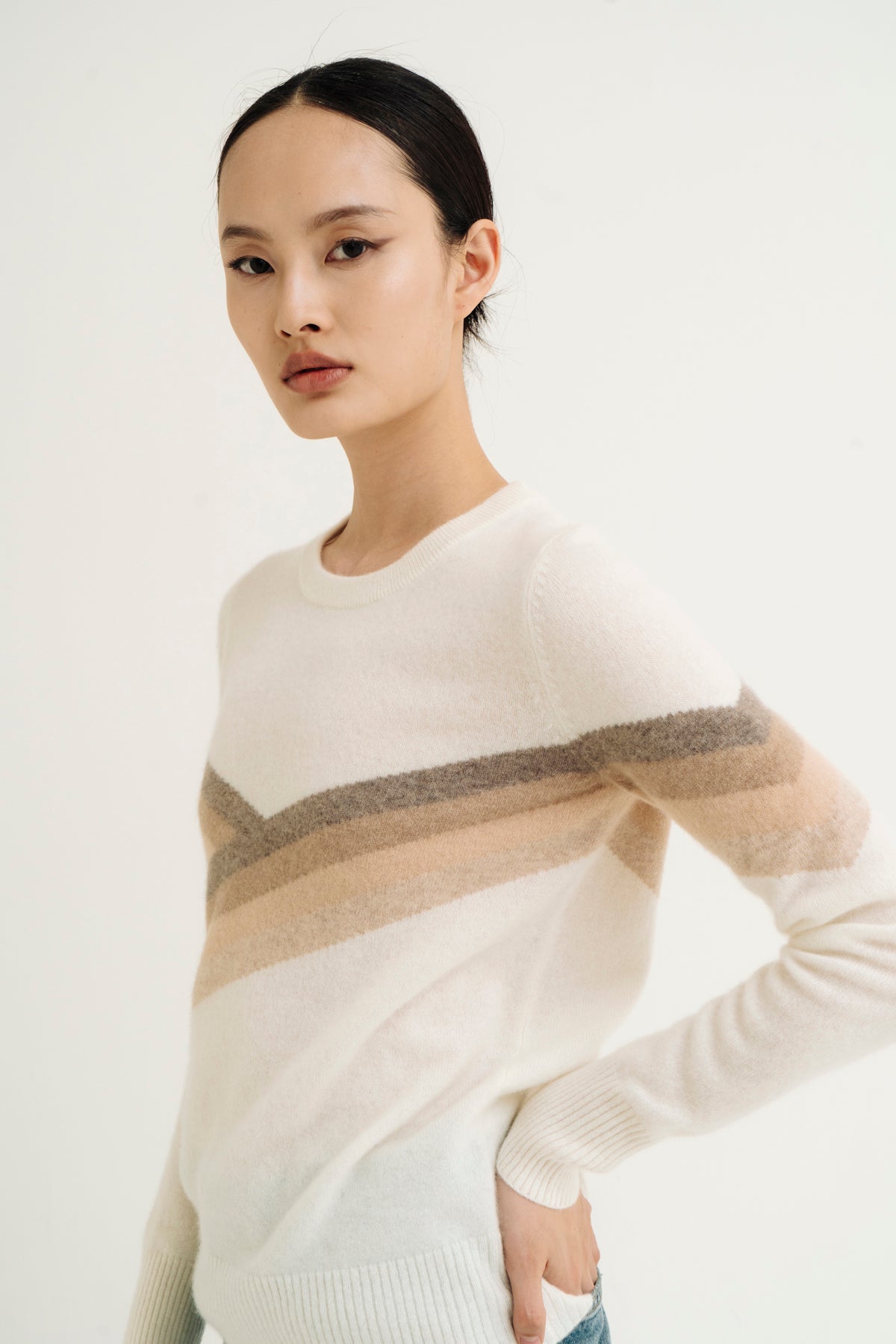 lakme top