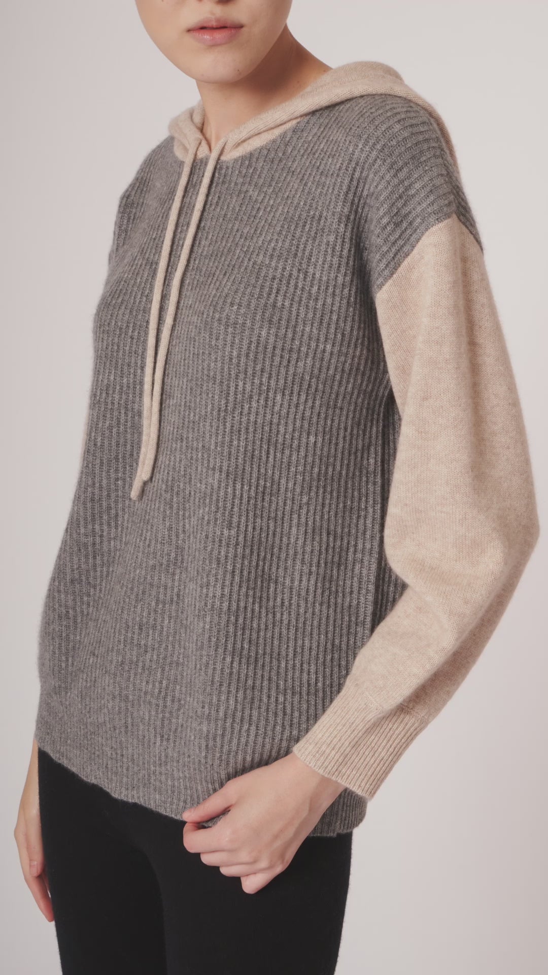 PORTIA Hoodie