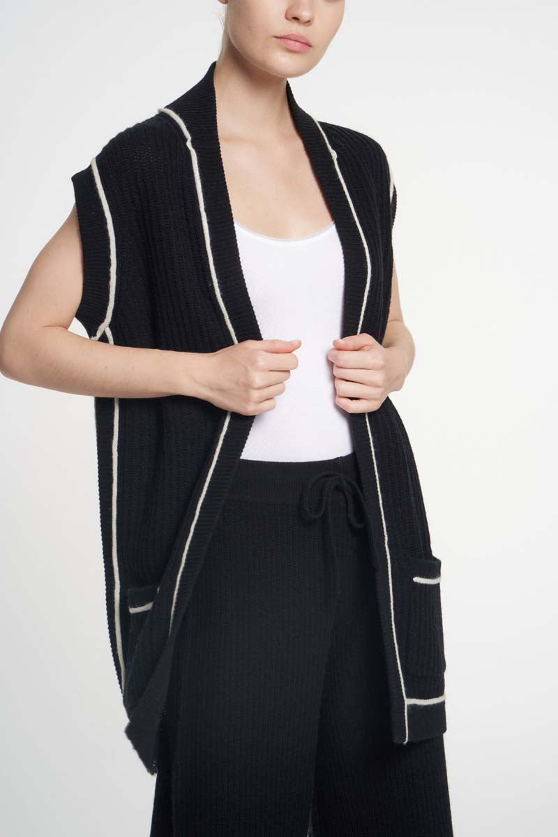 LONA Cardigan